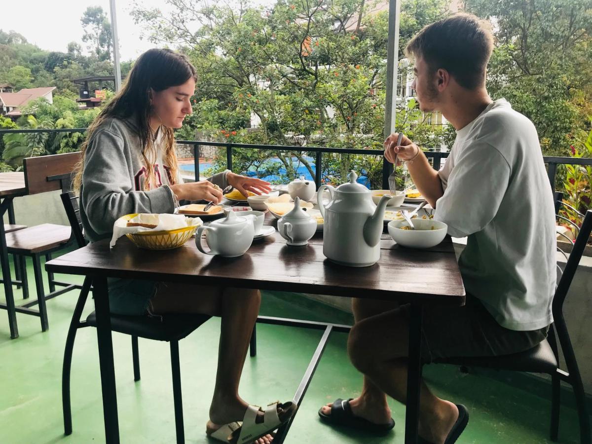 Hikers Lodge เอลลา ภายนอก รูปภาพ